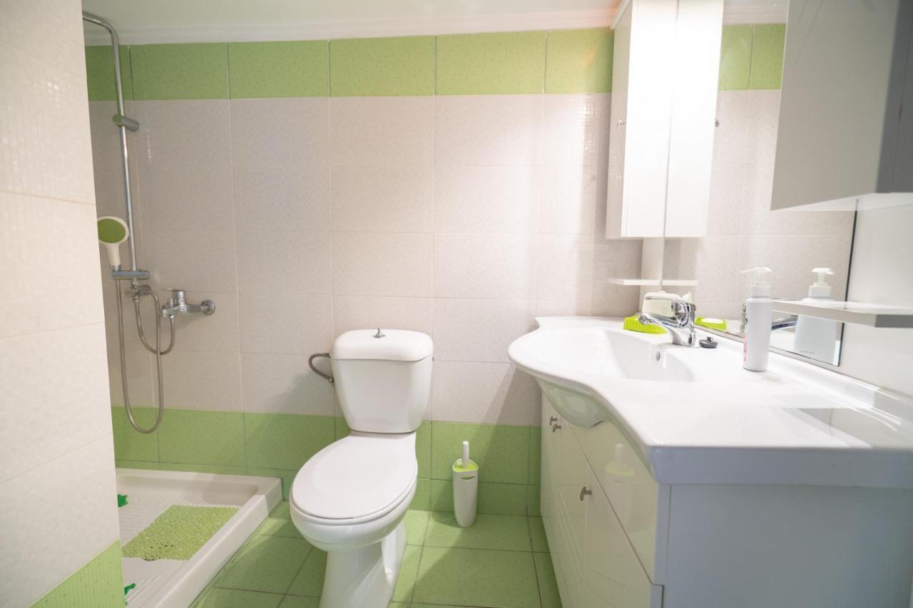 Attica Train Station 1 Bedroom 4 Pers Apartment Athen Exterior foto