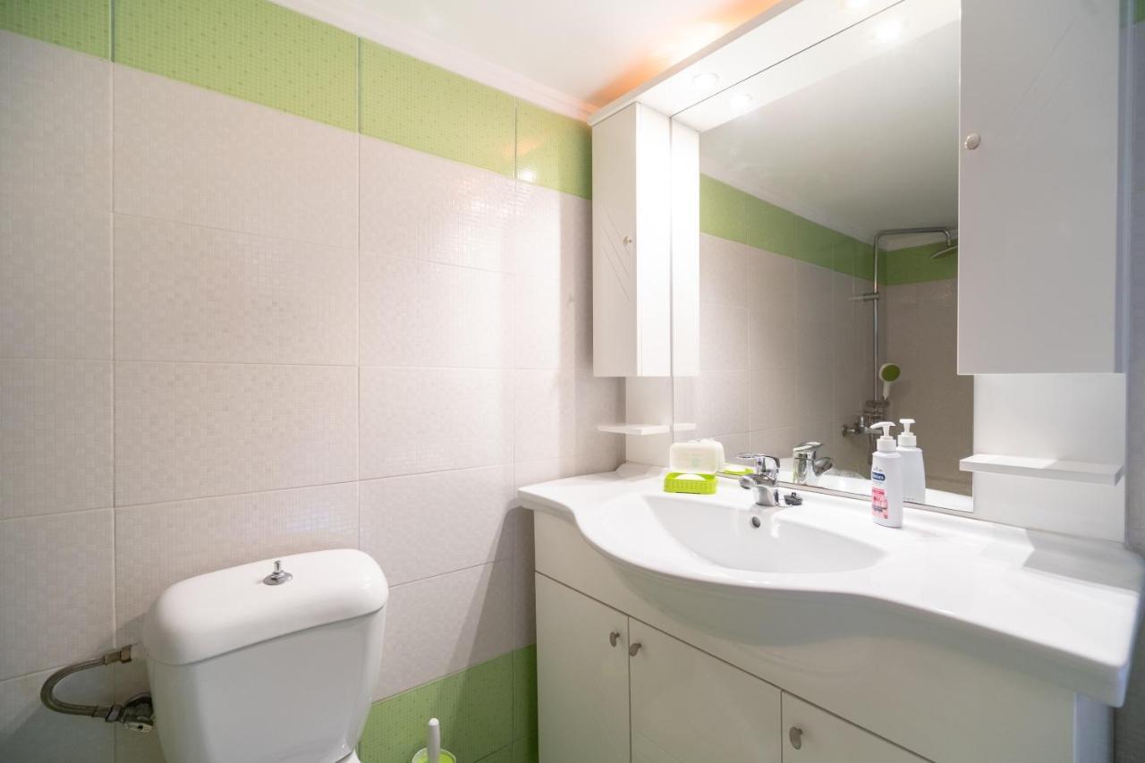 Attica Train Station 1 Bedroom 4 Pers Apartment Athen Exterior foto
